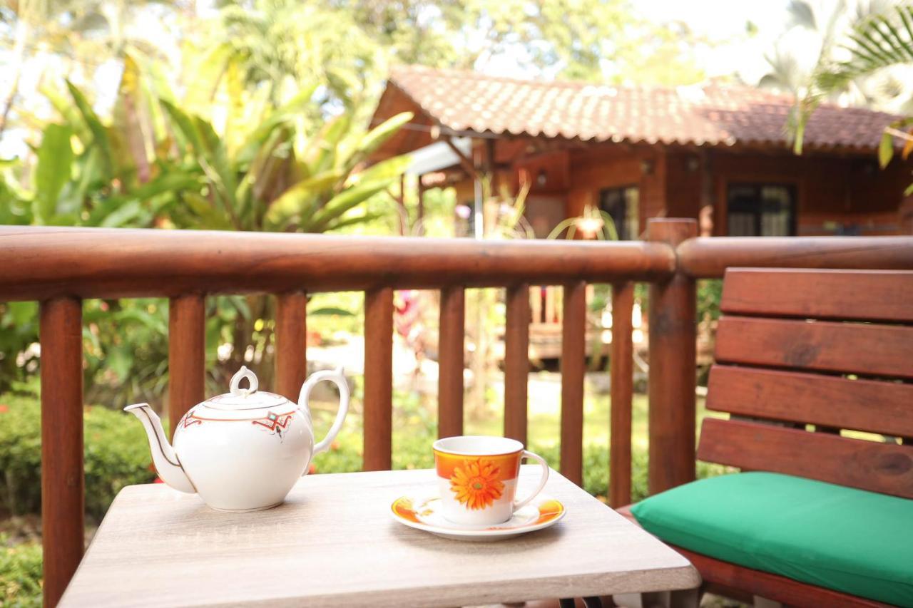 קאוויטה Casa Marcellino Lodge מראה חיצוני תמונה