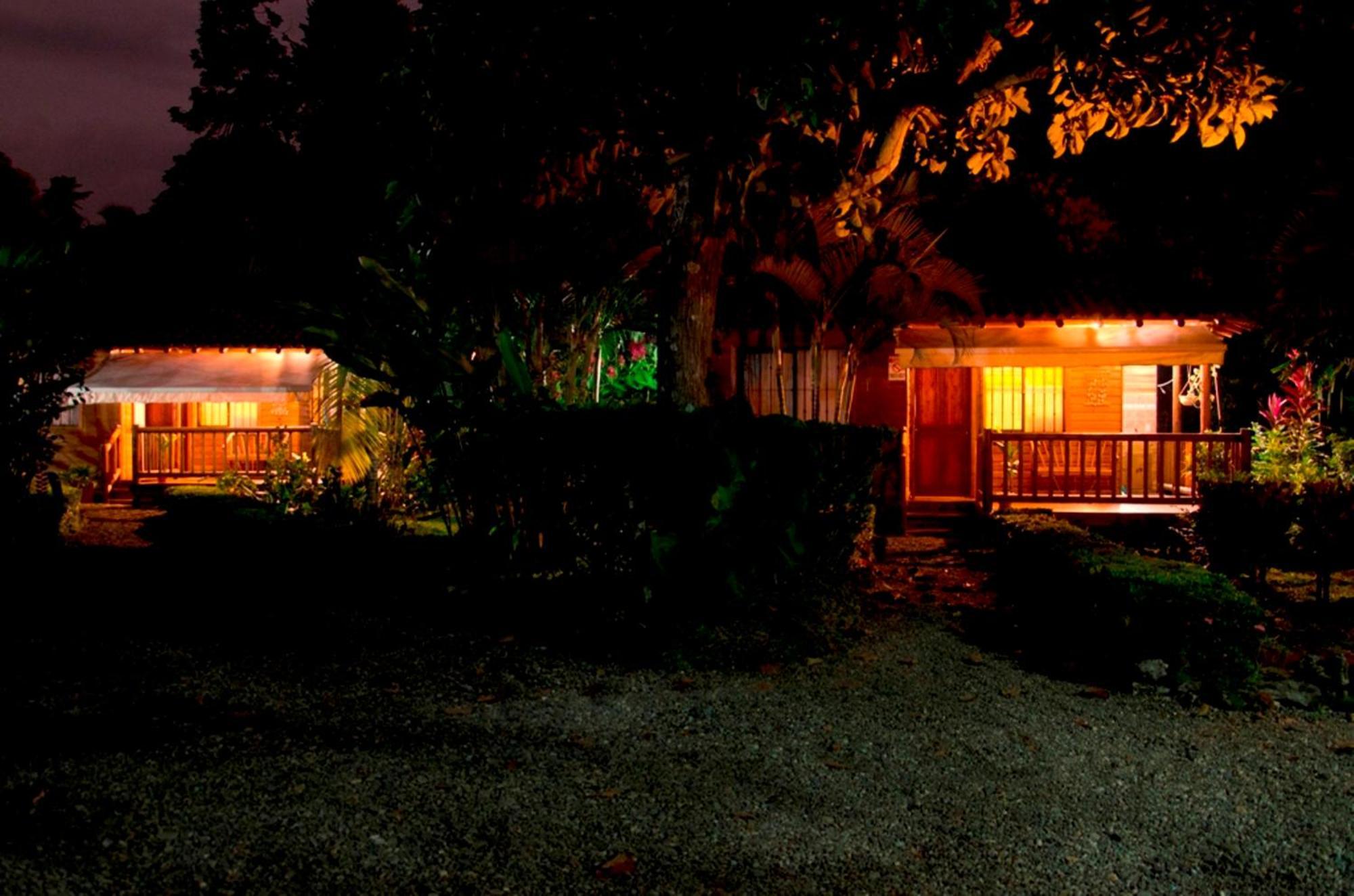 קאוויטה Casa Marcellino Lodge מראה חיצוני תמונה